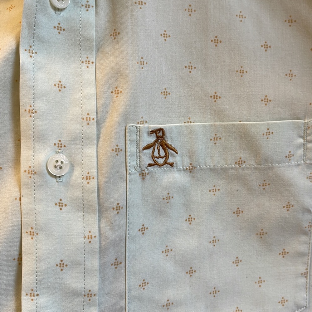 Used Early 2000s Penguin Men’s Short Sleeve S/S Button Down Size Small